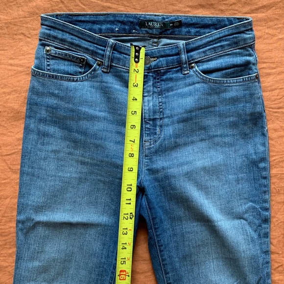 Lauren Ralph Lauren Straight Leg Jean, Size 8P - Picture 4 of 7